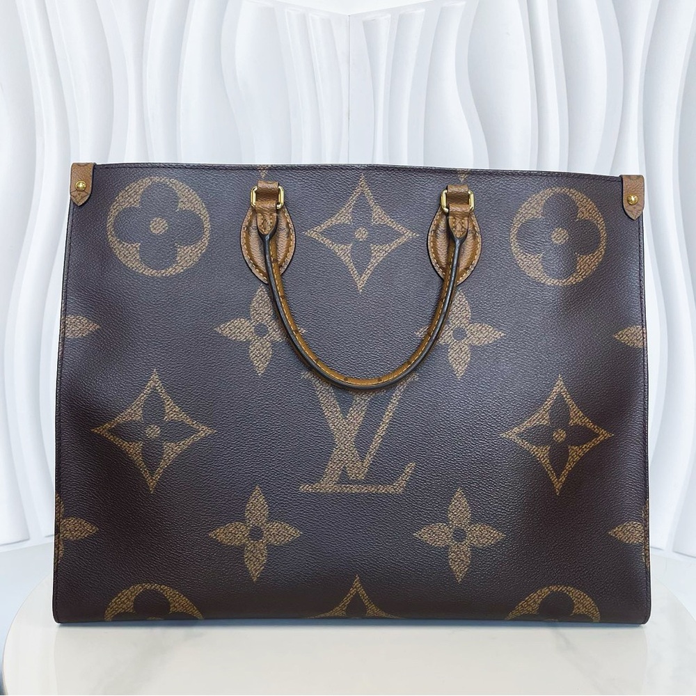 Louis Vuitton Monogram Canvas Tote Bag - Picture 1 of 12